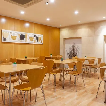 Macia Plaza Granada