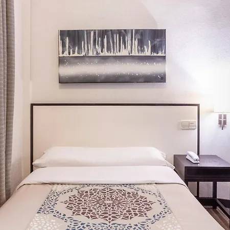 Hotell Macia Plaza 2*