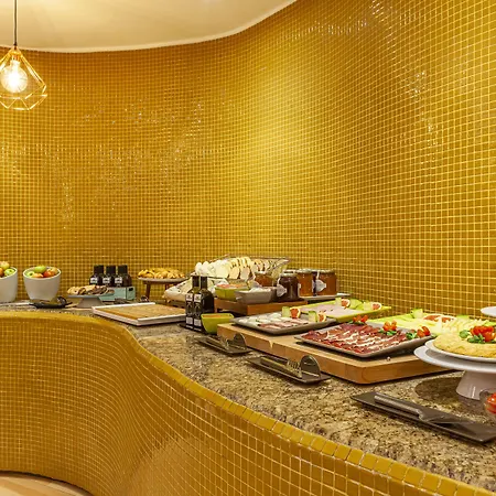 Hotel Macia Plaza Granada