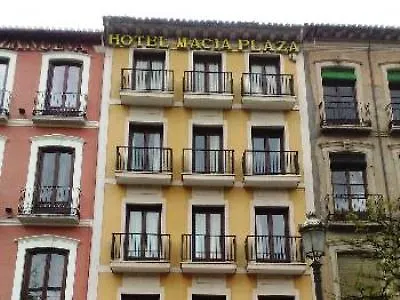 Szálloda Macia Plaza 2*