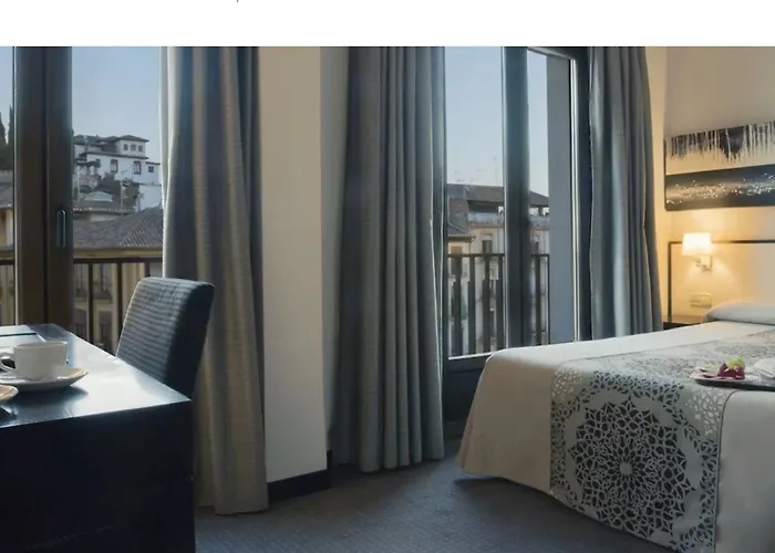 Macia Plaza Hotel 2*