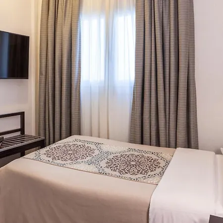 Macia Plaza Ξενοδοχείο 2*