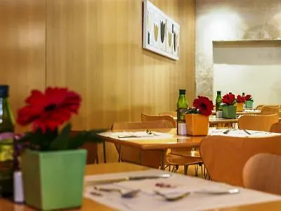 Hotel Macia Plaza 2*