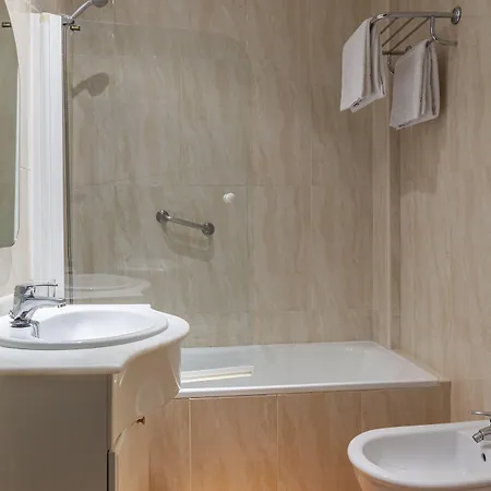 ホテル Macia Plaza グラナダ